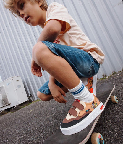 Sneakers Mascots Ride