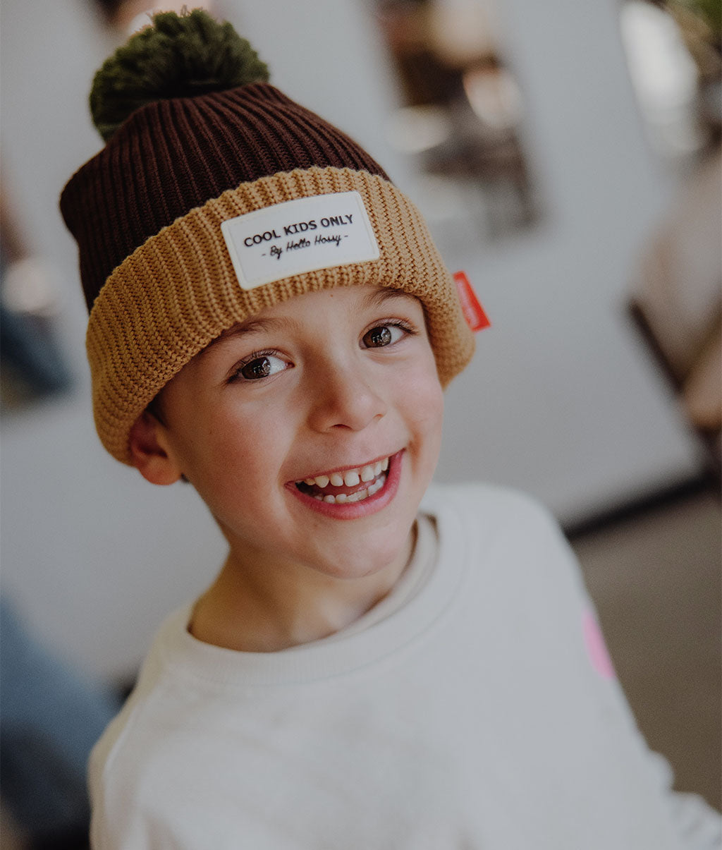 Bonnet Enfants Color Block Pistachio, avec pompon, doublure polaire, coton biologique, dès 9 mois, Cool Kids Only !