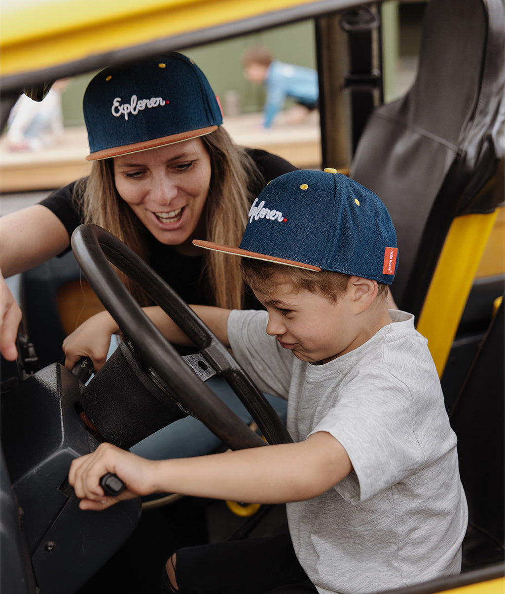 Casquette Parents-Enfants Jean Explorer, visière plate, coton biologique, certifiée Oeko-Tex, dès 9 mois, Cool Kids Only !