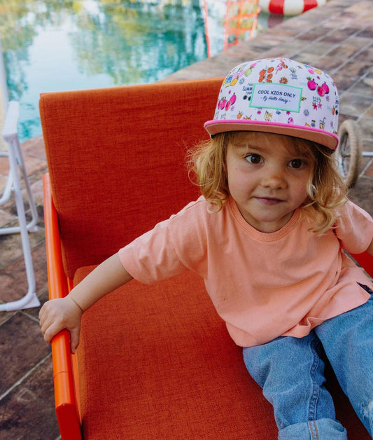 Casquette enfant imprimé fruits et motifs colorés Hello Hossy