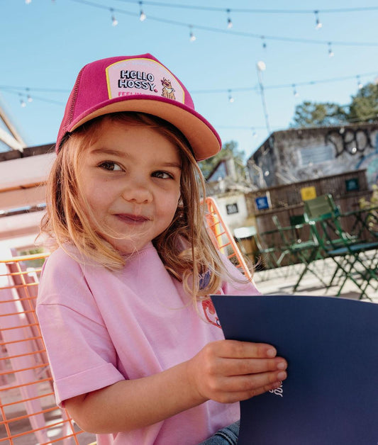 Casquette enfant fuchsia visière courbée patch Hello Hossy