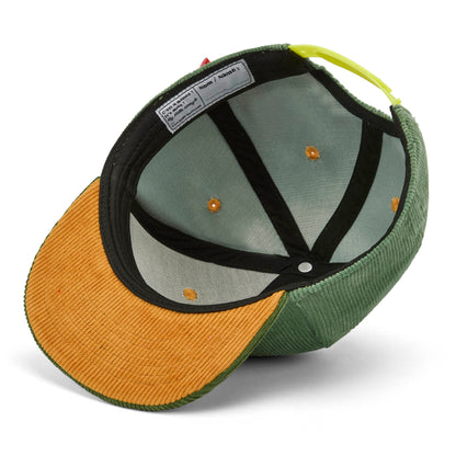 Casquette velours verte Sweet Kiwi pour enfant – détail visière