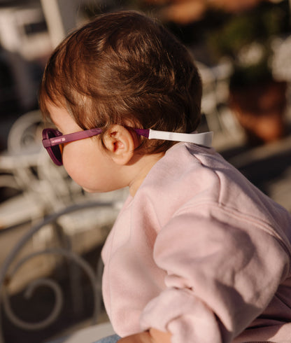 Lunettes de soleil enfant violet forme ronde avec attache arrière Hello Hossy