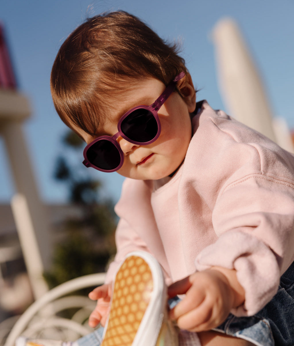 Lunettes de soleil enfant violet forme ronde monture épaisse Hello Hossy