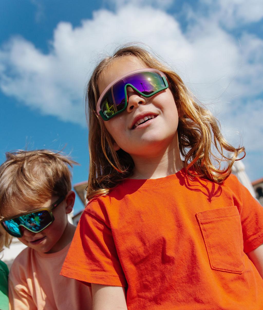 Lunettes de soleil enfant monture sport rose verres miroir verts Hello Hossy