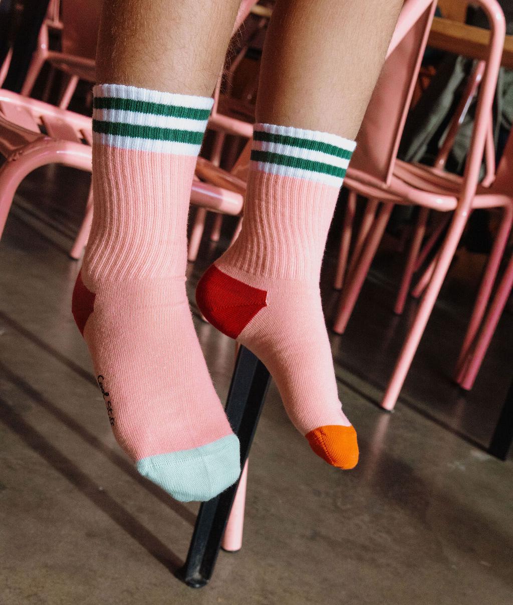 Chaussettes enfant rose rayures vertes bouts orange et bleu Hello Hossy