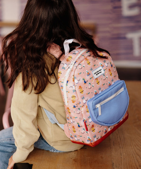 Sac à dos enfant rose motif fleurs poche avant bleue Hello Hossy