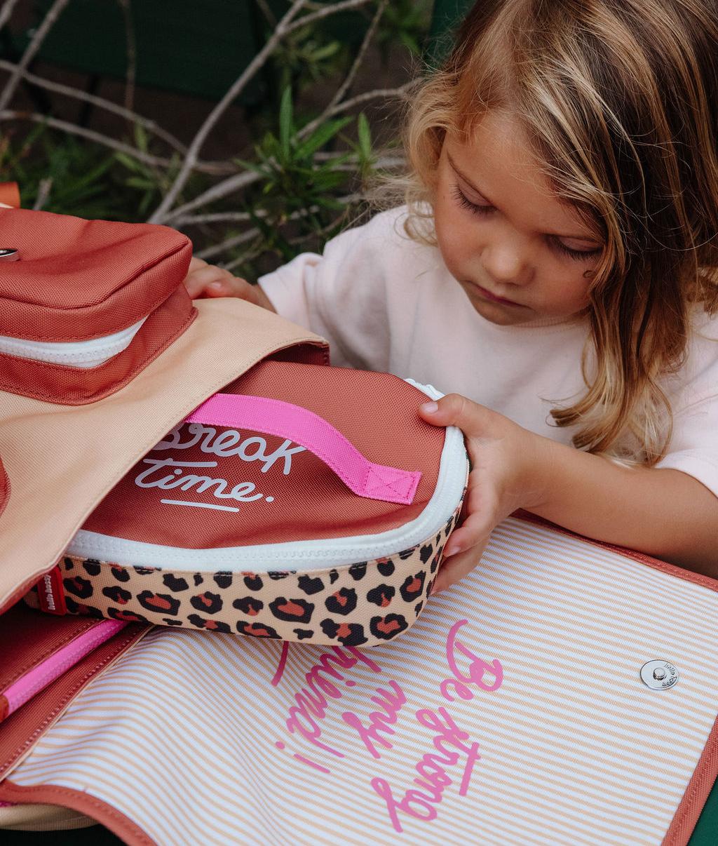 Sac repas enfant crème marron motif léopard détails roses Hello Hossy