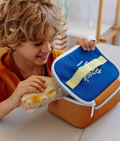 Sac repas enfant bleu poignée jaune forme cube Hello Hossy