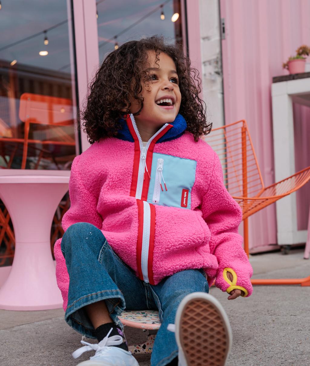 Veste polaire enfant fuchsia poche bleu col montant Hello Hossy