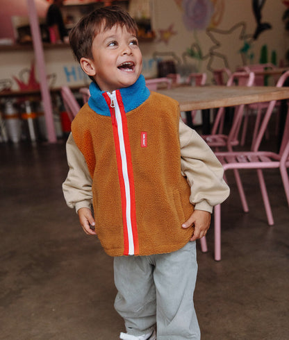 Veste polaire sans manches enfant camel bleu col montant zip rouge Hello Hossy