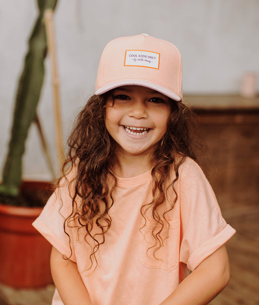 Casquette Enfants Mini Coral, visière courbée, 100% coton biologique, certifiée Oeko-Tex, dès 9 mois, Cool Kids Only !